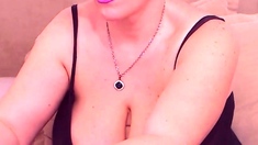 Big boob brunette masturbates on webcam