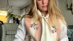 Amateur Webcam Chick Masturbates On Webcam More At