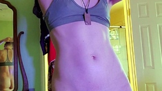 Amateur Webcam Babes Going Solo