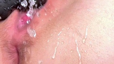 Hot amateur webcam teen masturbates for their fans