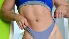 Blonde solo jerking off