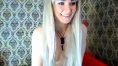 Sexy Blonde Play With Pussy
